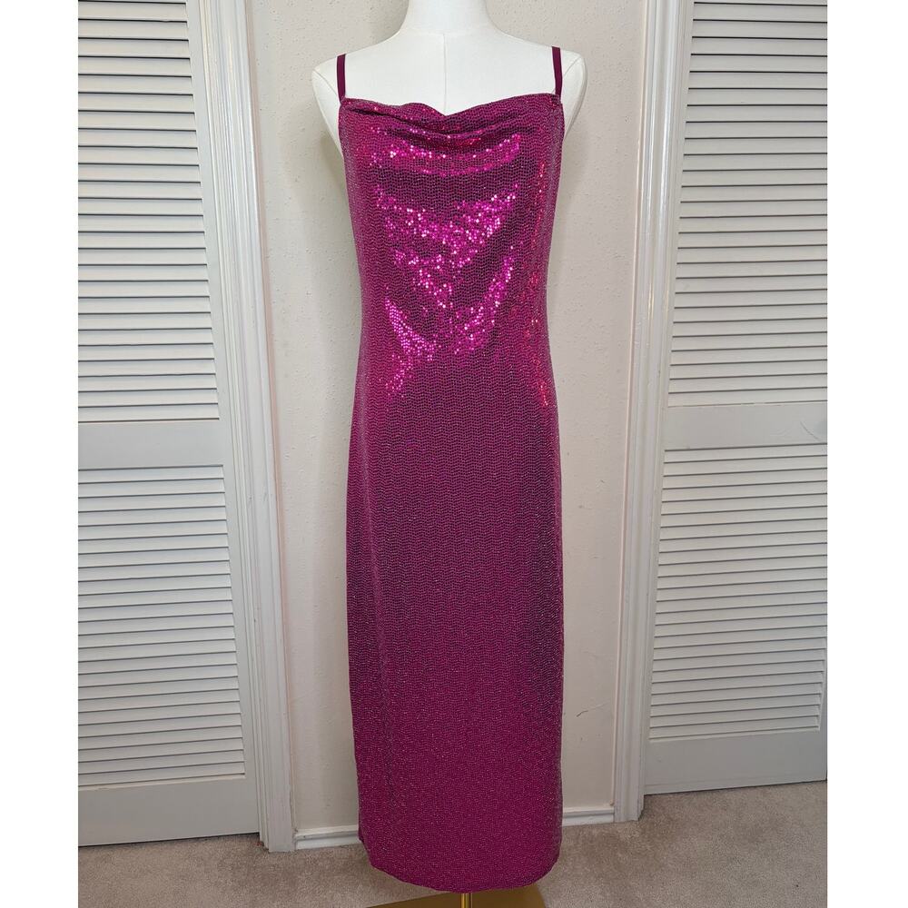 Bebe  Midi Sequin Fuchia Pink Metallic Dress Size M Liquid Medal Glitch Sparkle